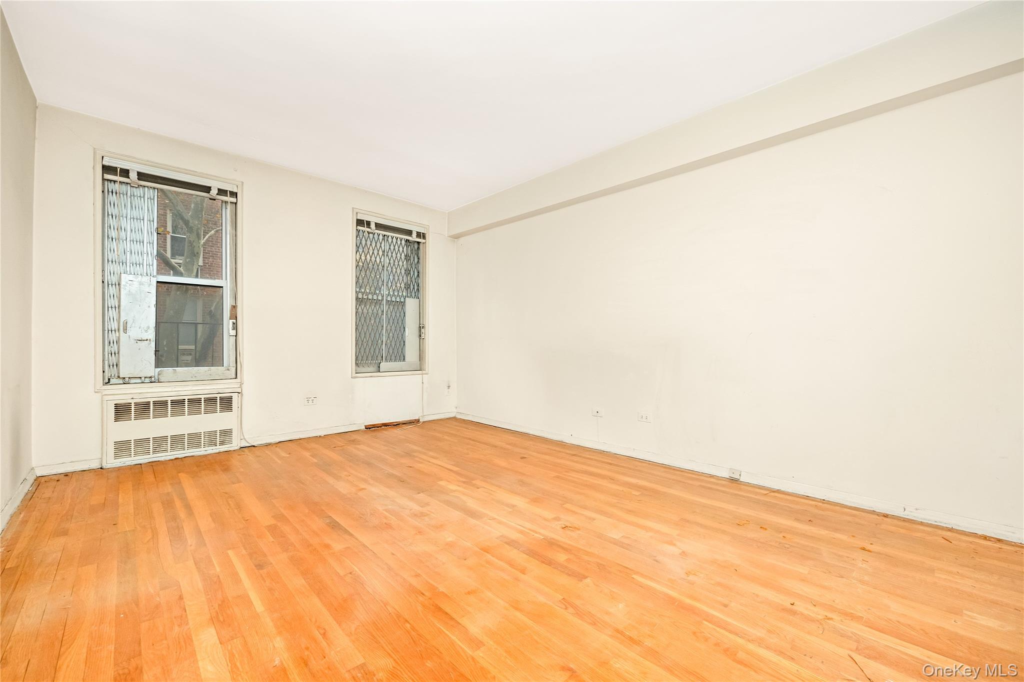 92-31 57th Avenue 4m Property Photo 4