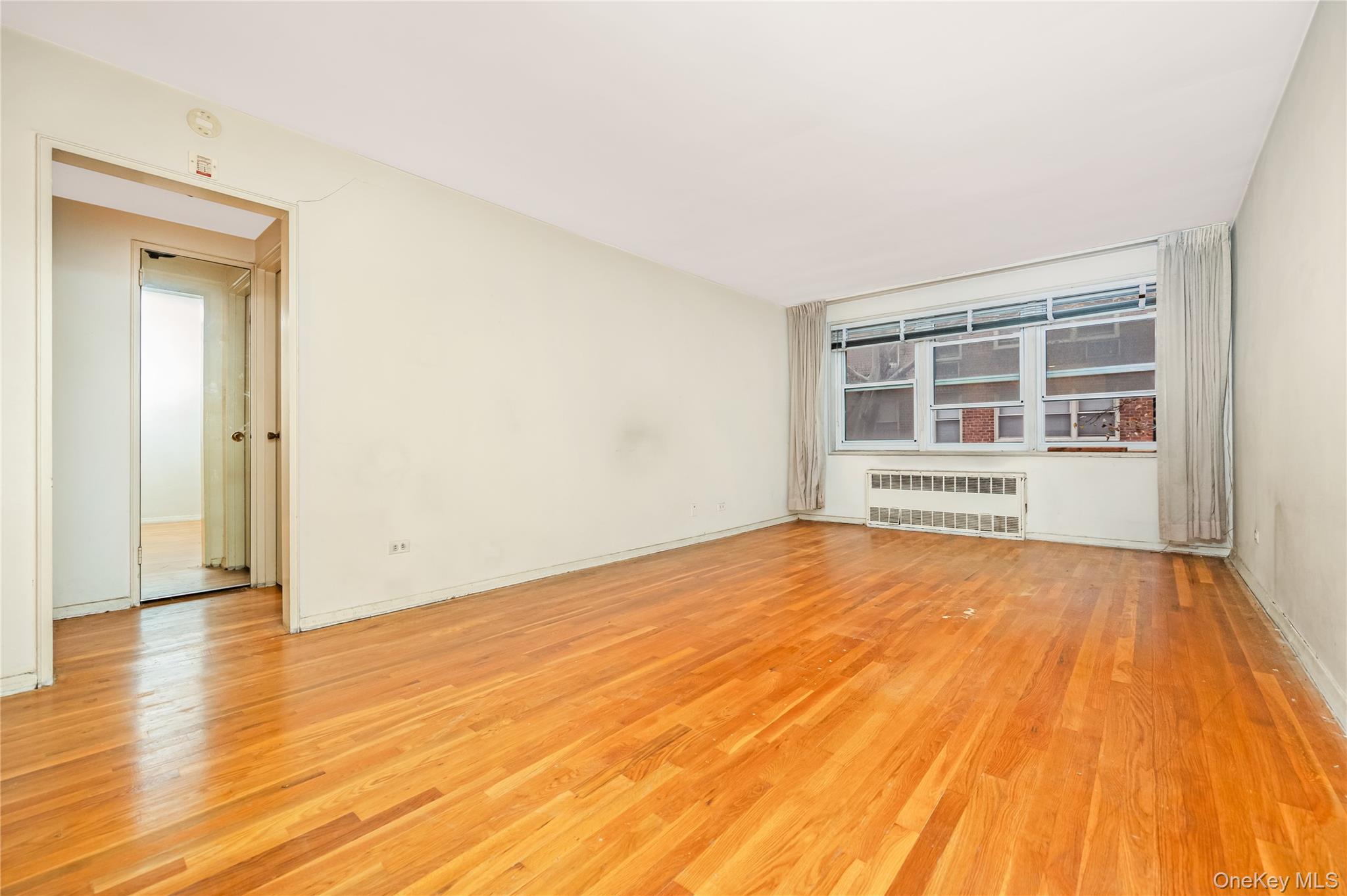 92-31 57th Avenue 4m Property Photo 10
