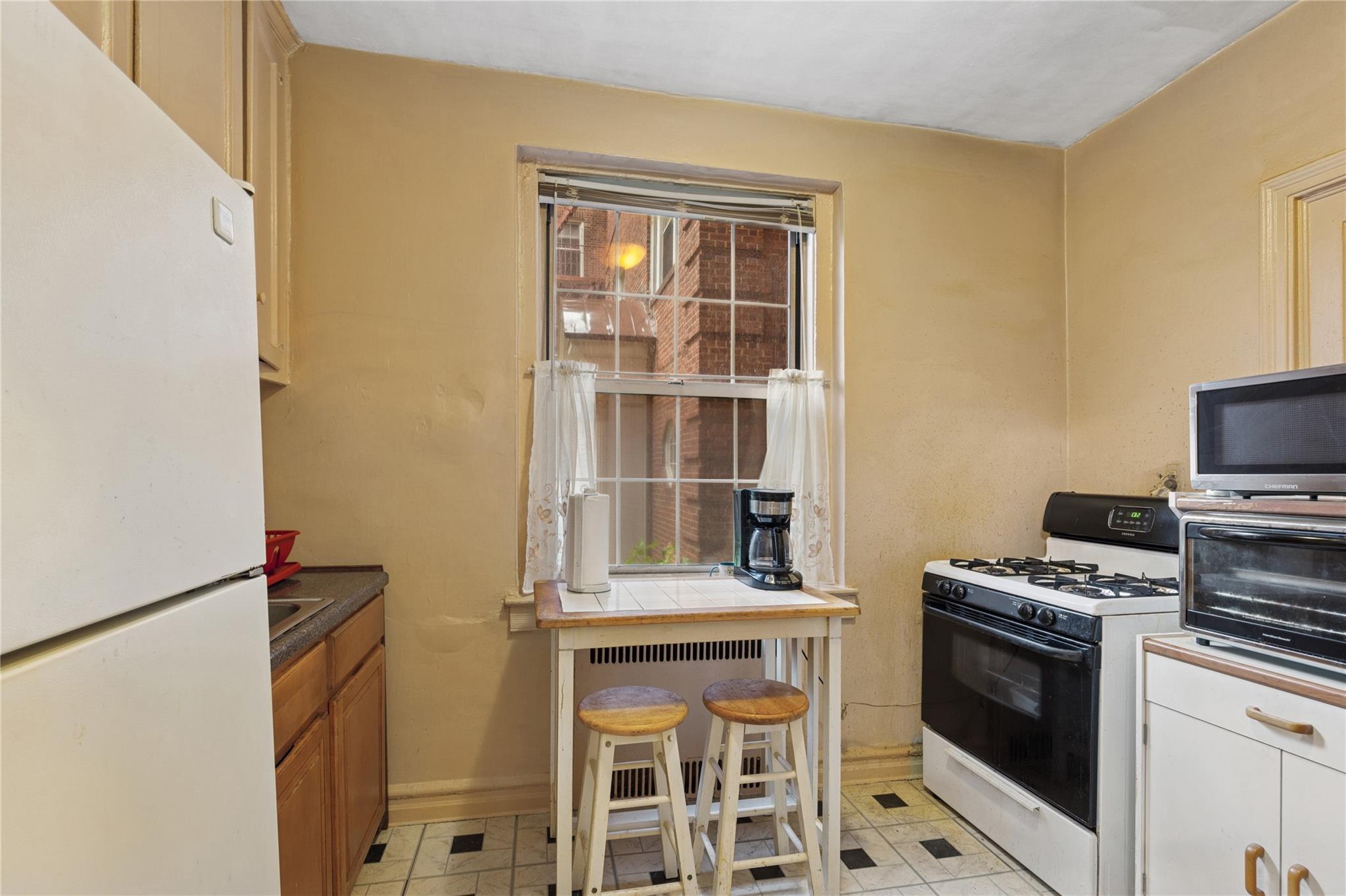 117-01 Park Lane South C 1f Property Photo 24