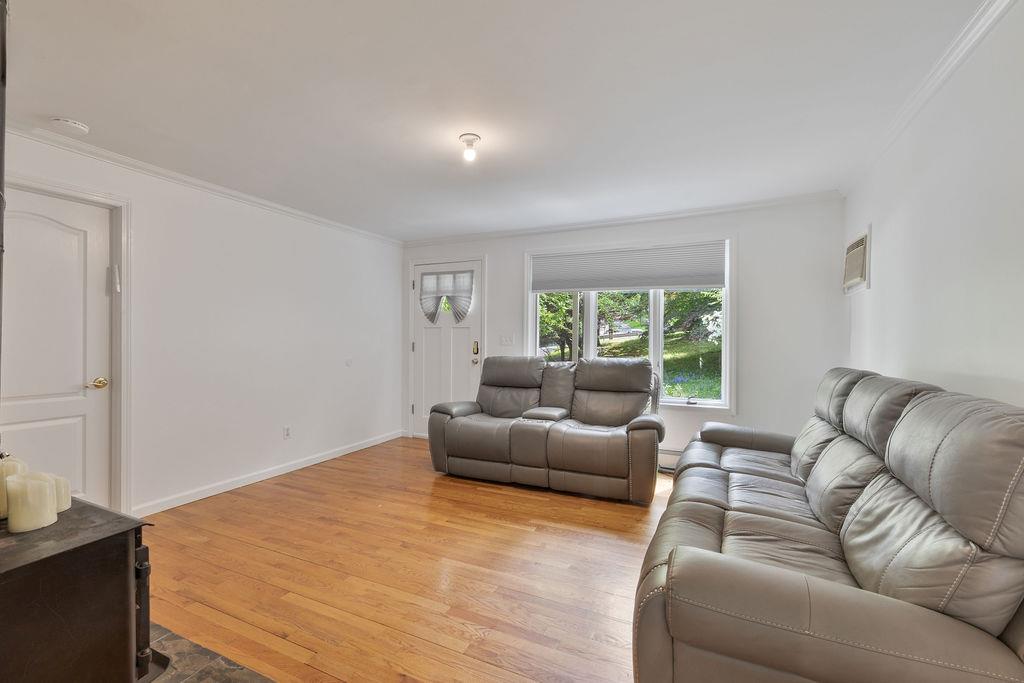 50 New Pomona Road Property Photo 4