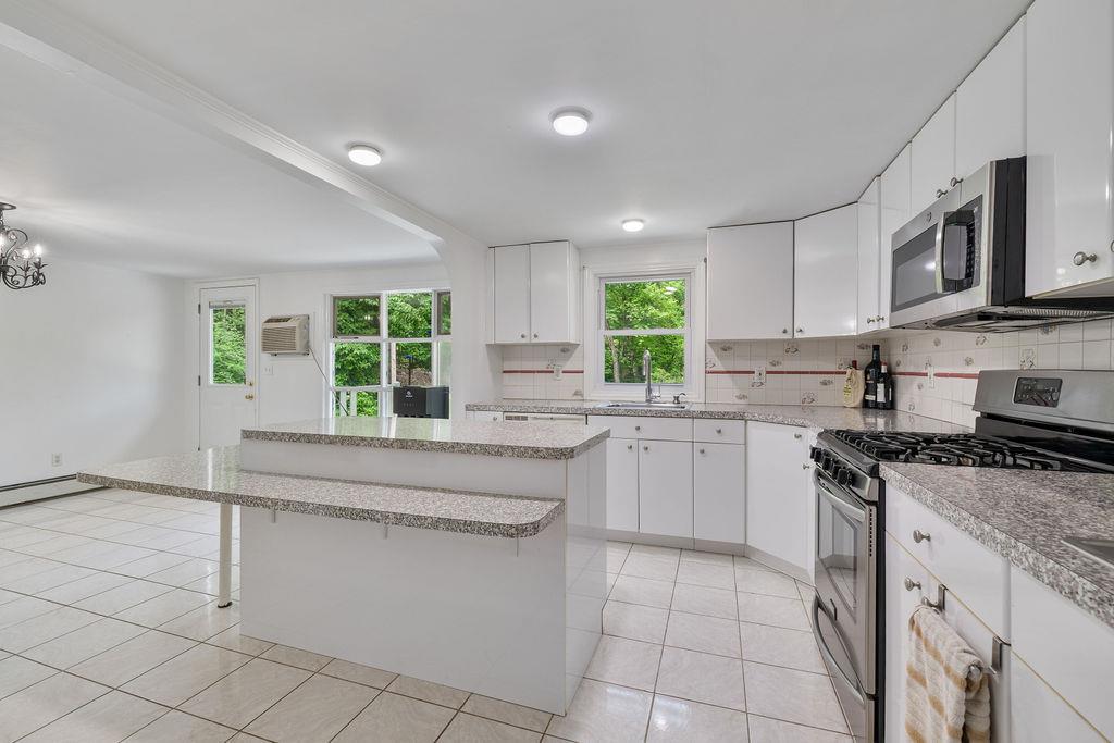 50 New Pomona Road Property Photo 10