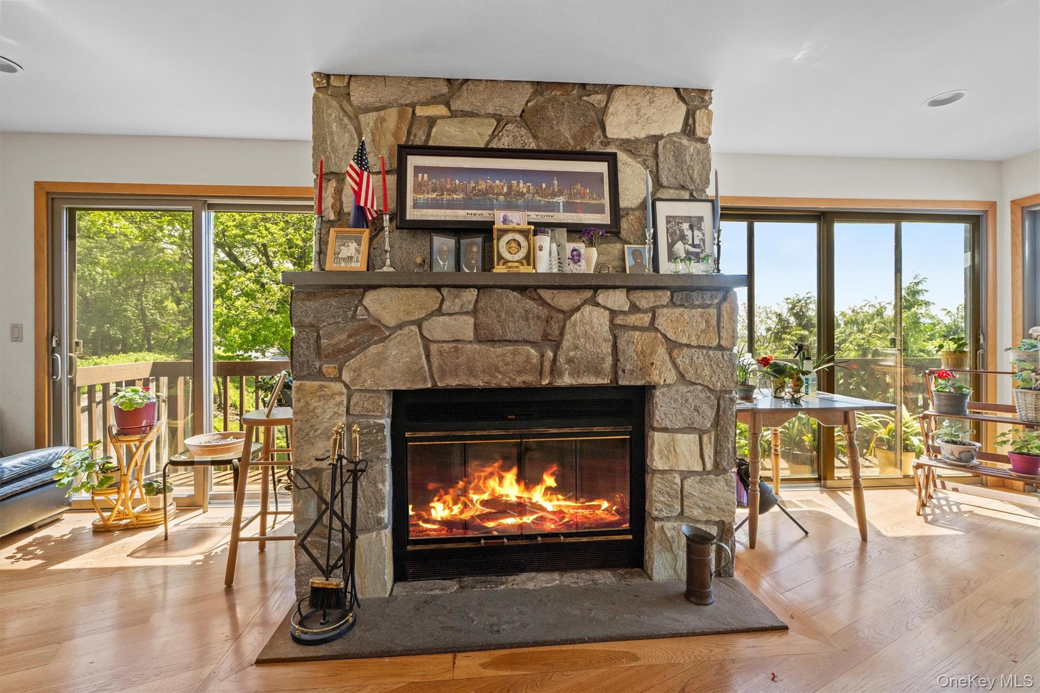 1260 Albany Post Road Property Photo 6