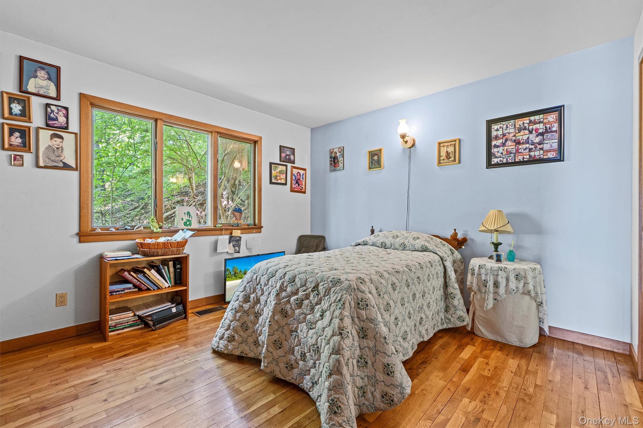 1260 Albany Post Road Property Photo 15