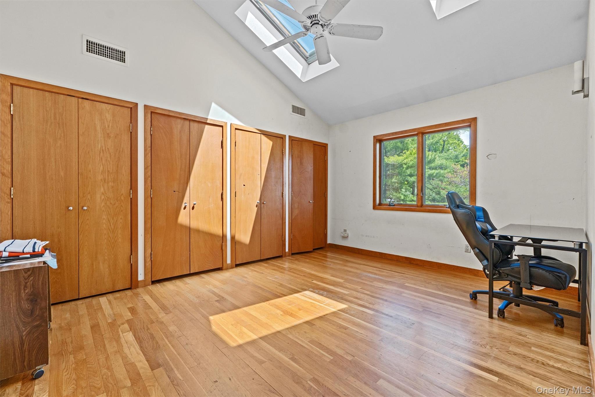 1260 Albany Post Road Property Photo 21