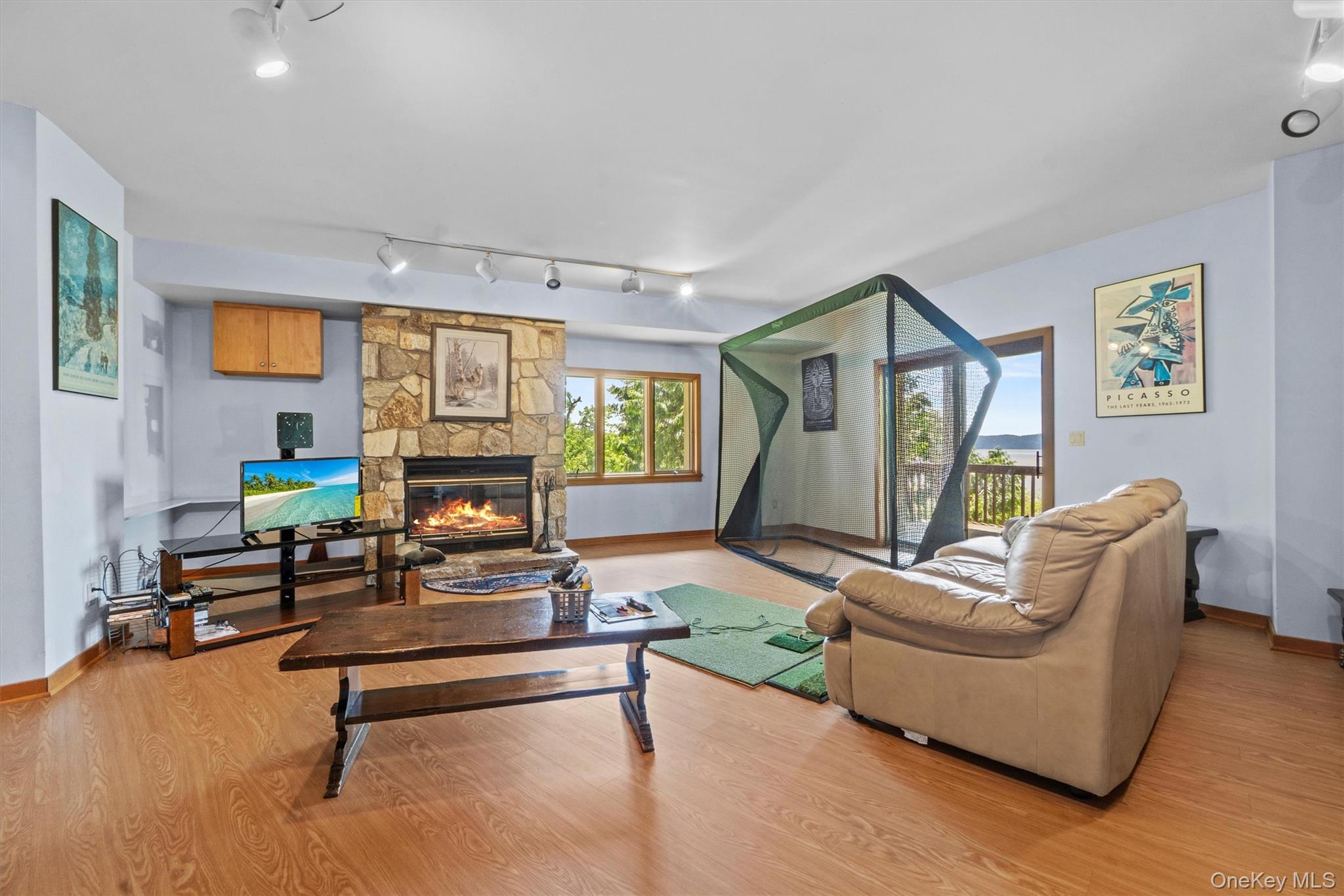 1260 Albany Post Road Property Photo 34