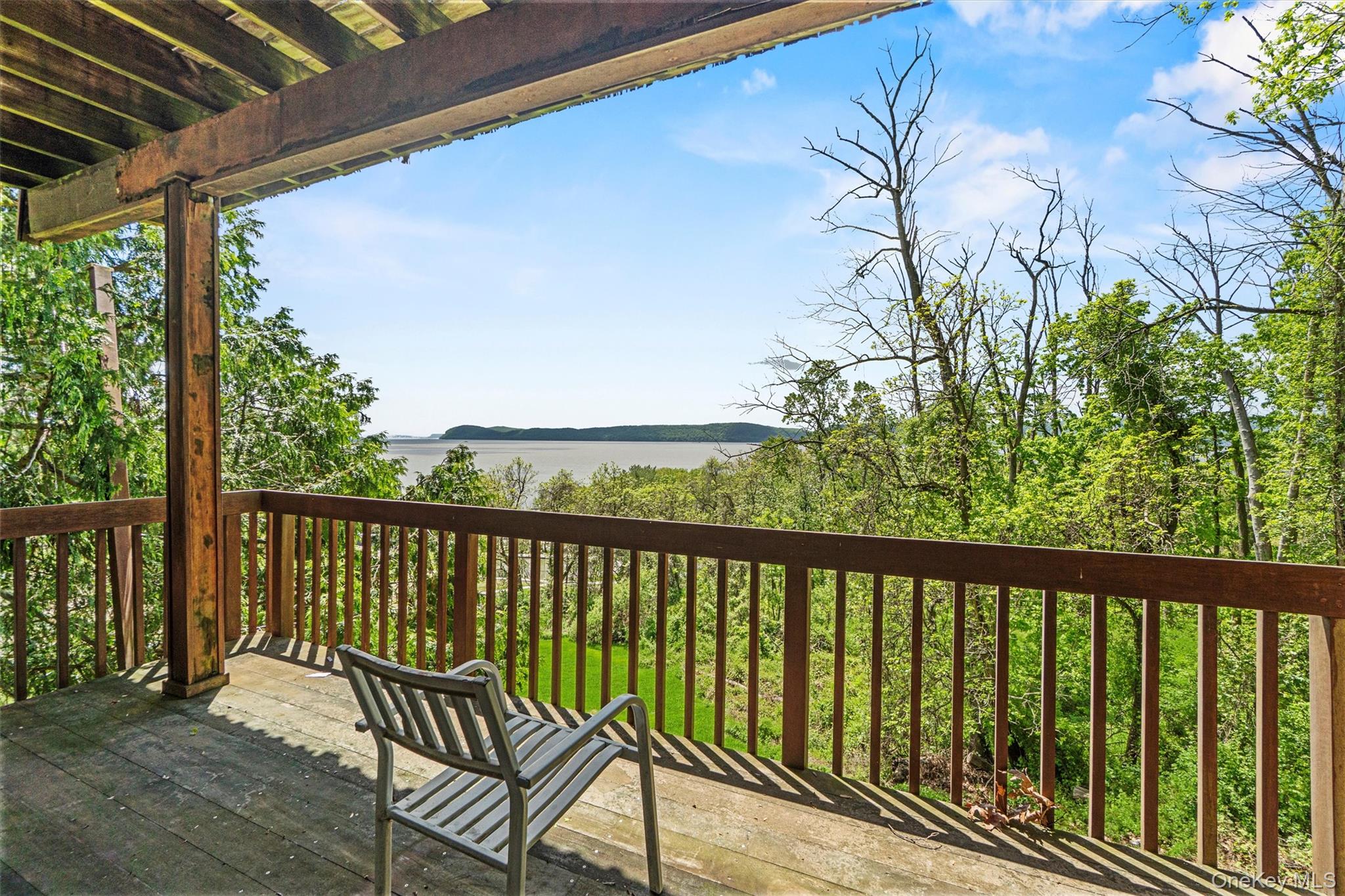 1260 Albany Post Road Property Photo 40