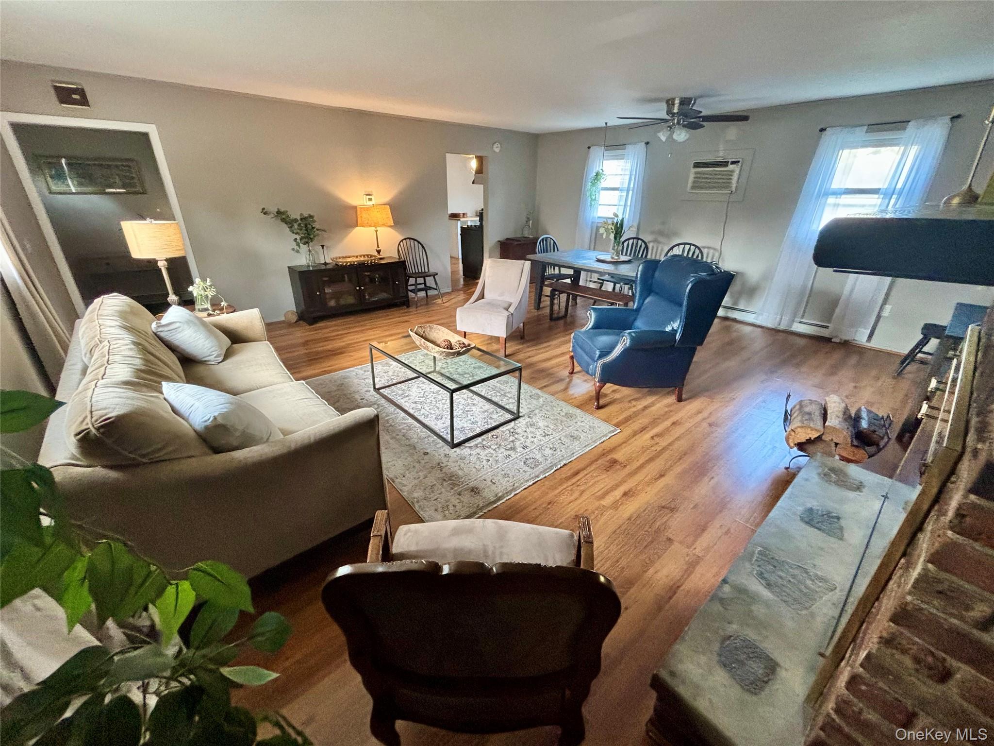 49 N Chestnut Street Property Photo 5
