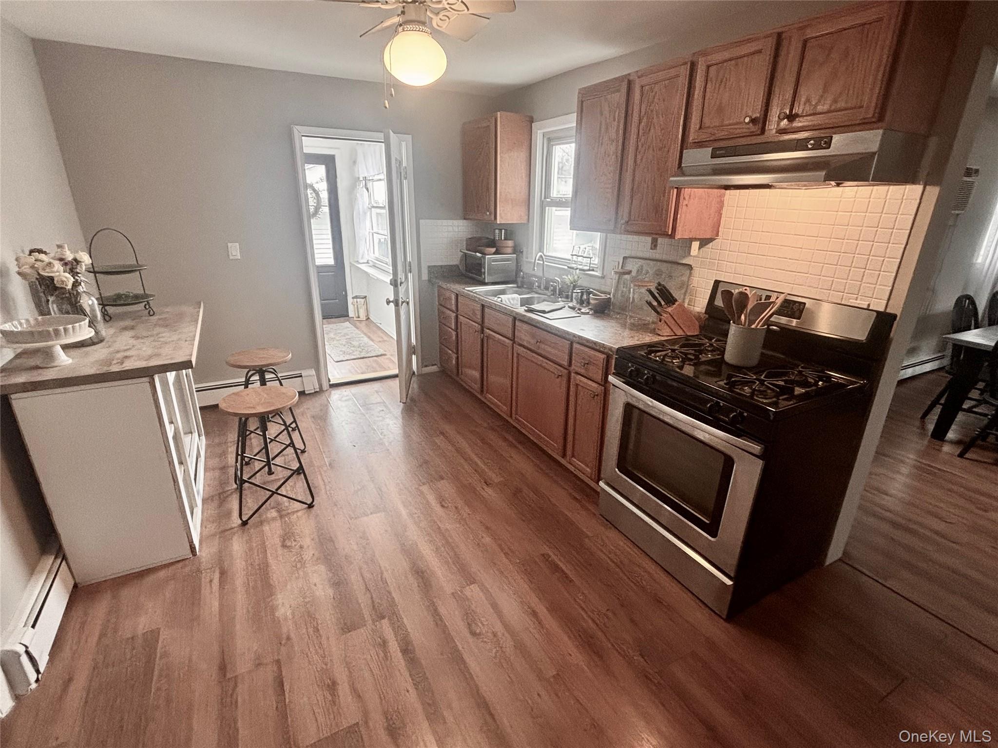 49 N Chestnut Street Property Photo 8