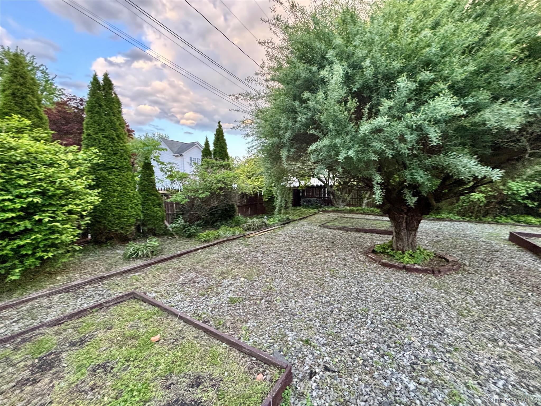 49 N Chestnut Street Property Photo 32