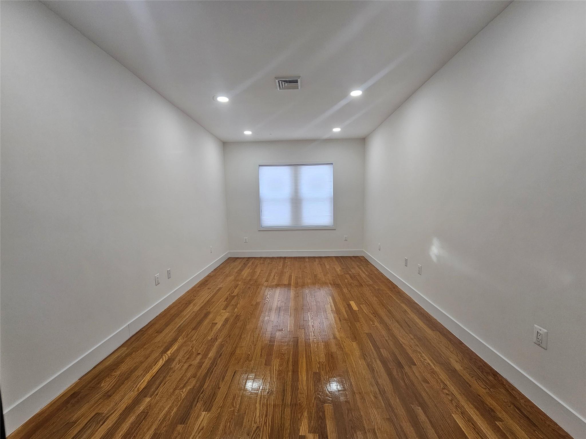 456 Broadway 307 Property Photo 24
