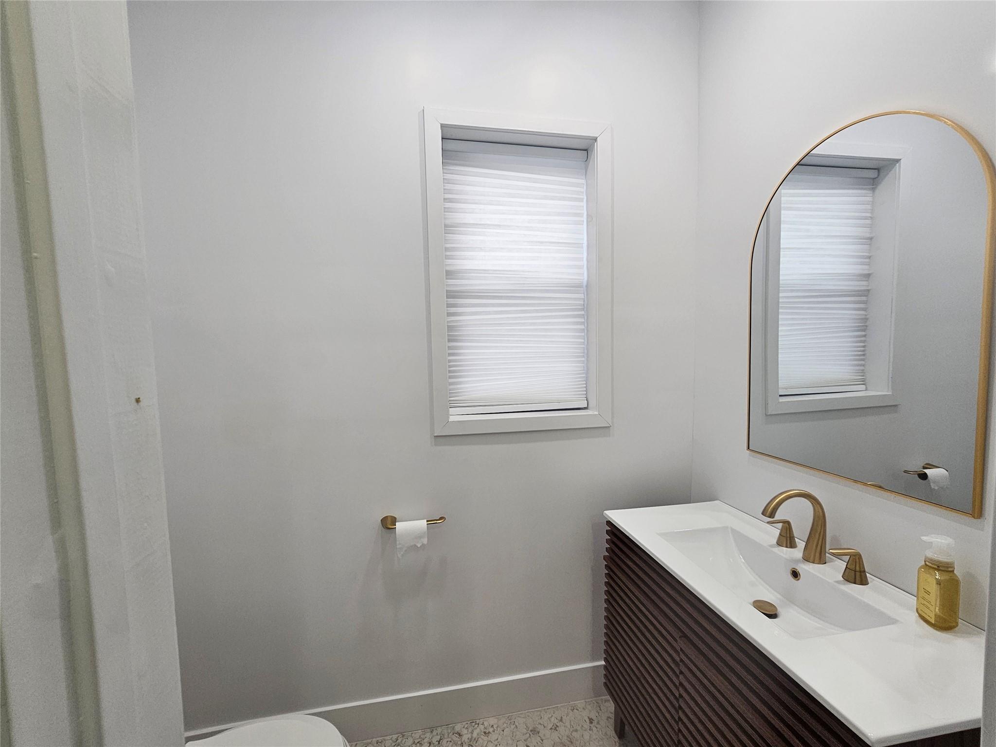 456 Broadway 309 Property Photo 10