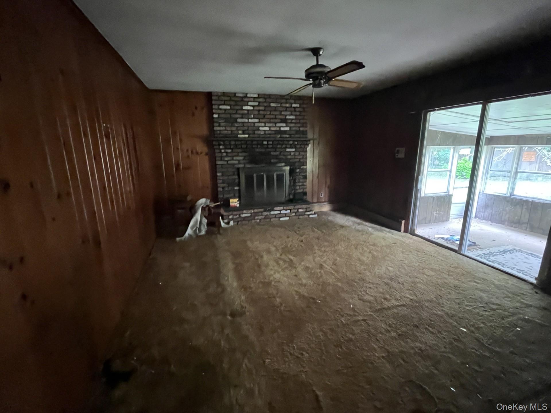 8 Bay Place Property Photo 7