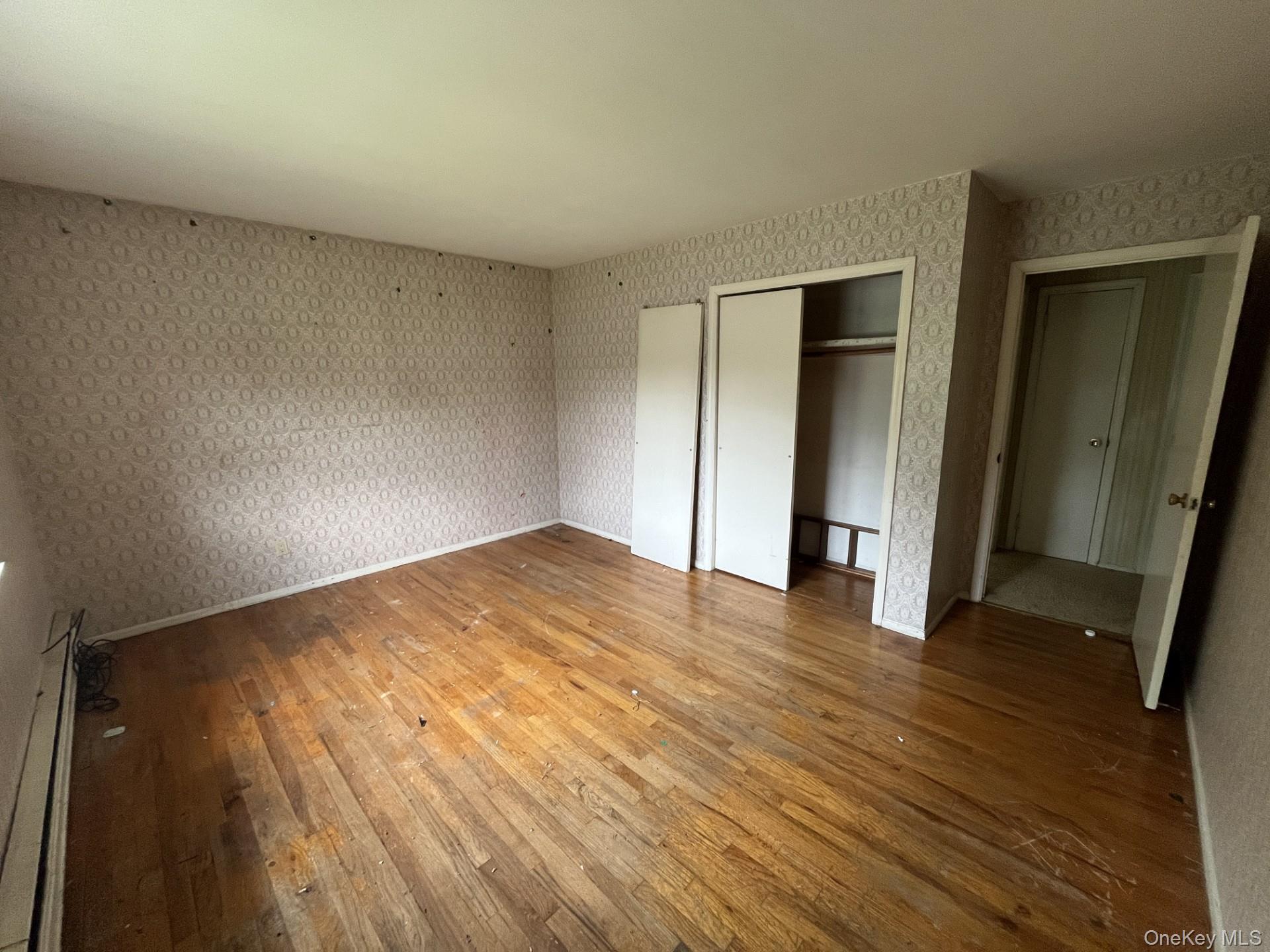 8 Bay Place Property Photo 10