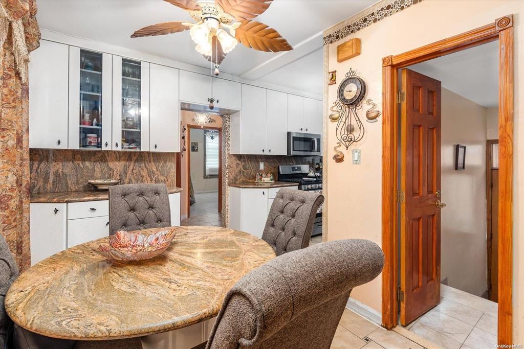 1772 68th Street Property Photo 5