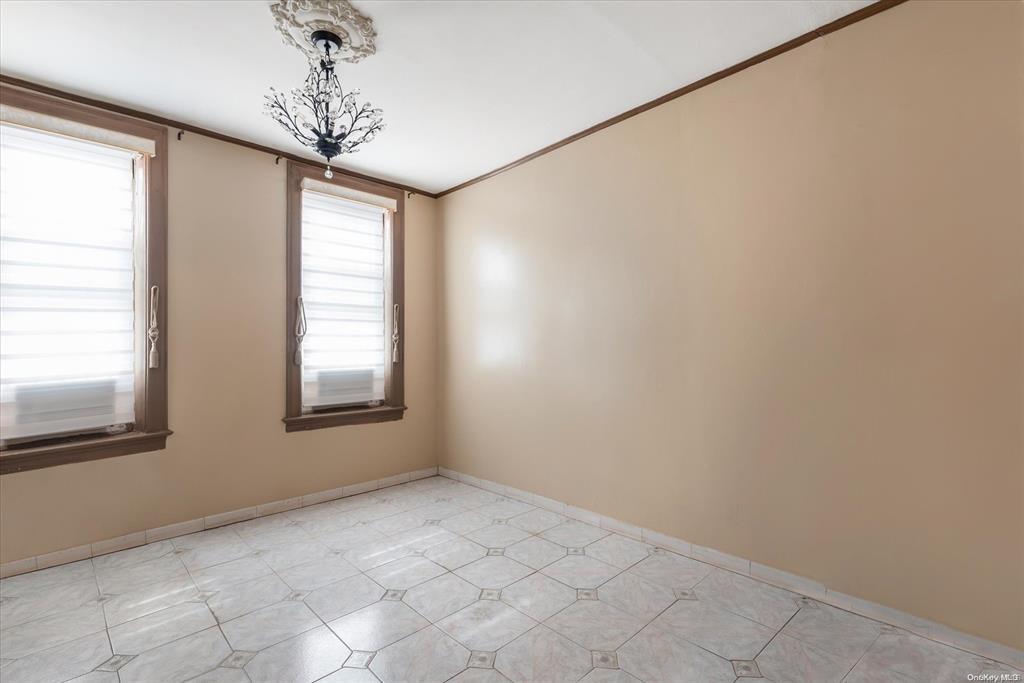1772 68th Street Property Photo 7
