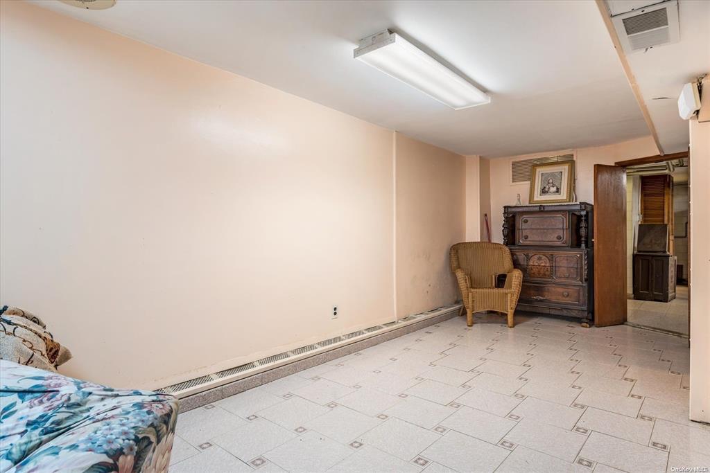 1772 68th Street Property Photo 22