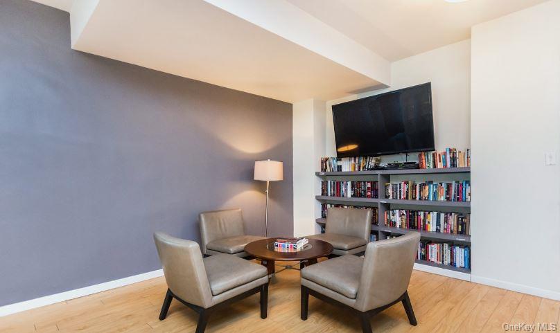 2500 Johnson Avenue 3b Property Photo 12