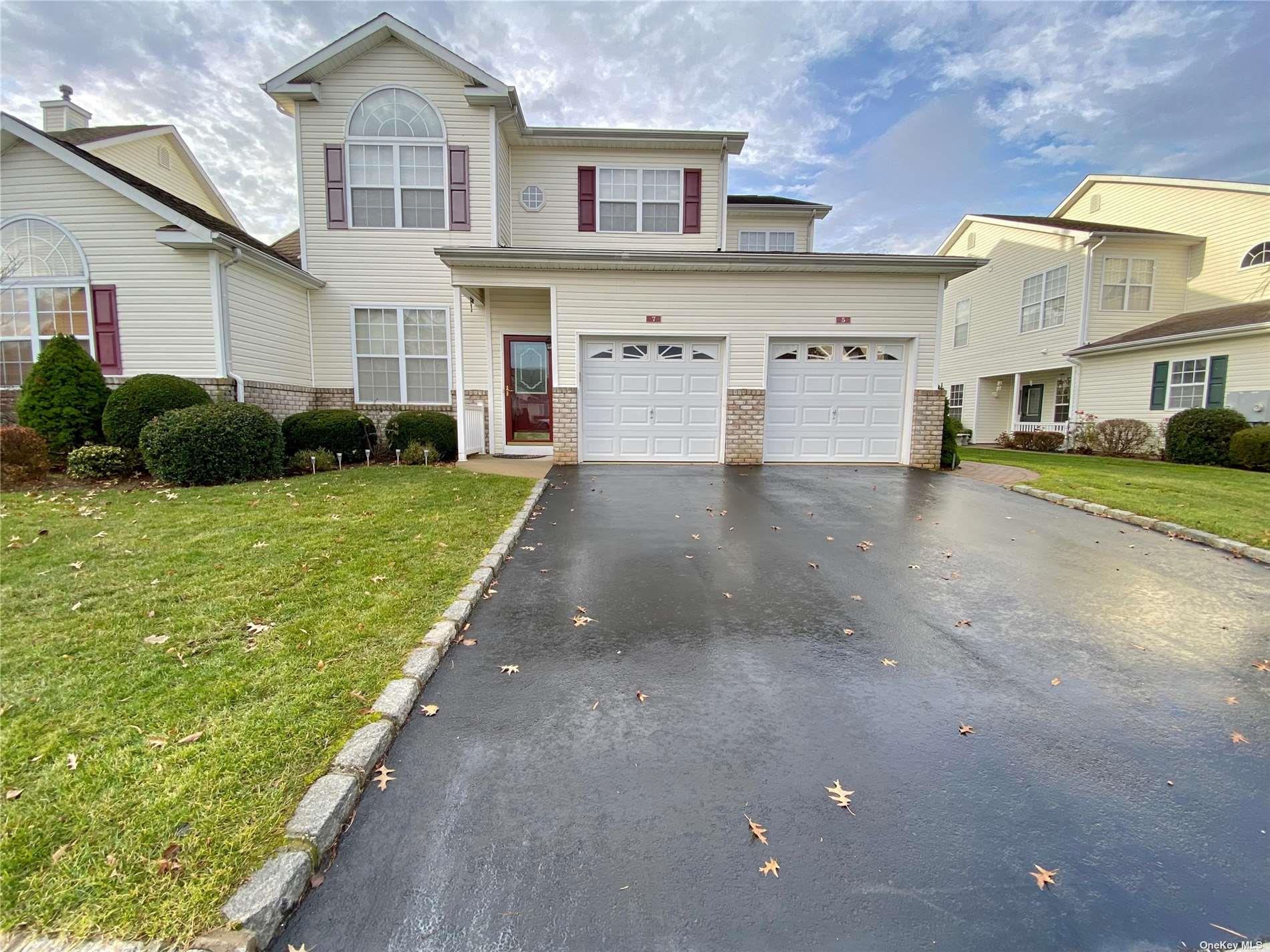 7 Constantine Way Property Photo 1