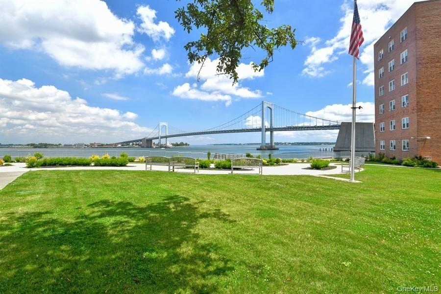 162-21 Powells Cove Boulevard 1m Property Photo 20