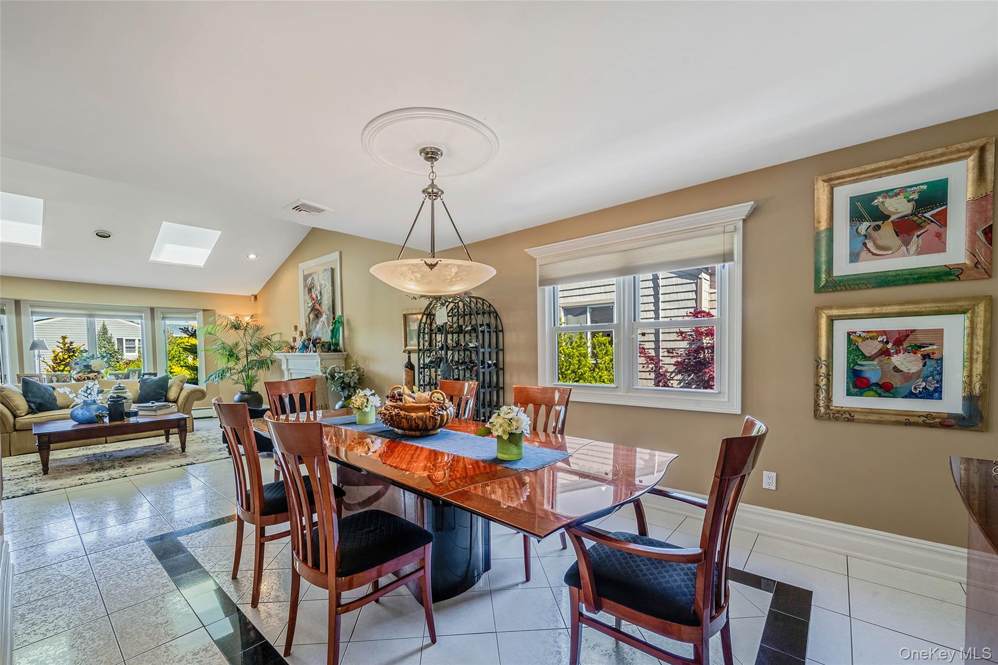 100 Mark Lane Property Photo 11