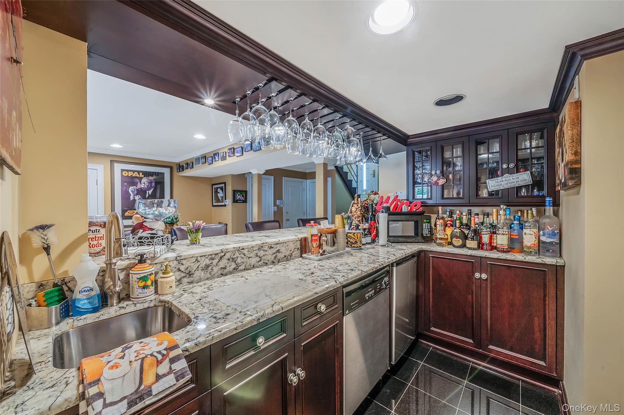 100 Mark Lane Property Photo 34
