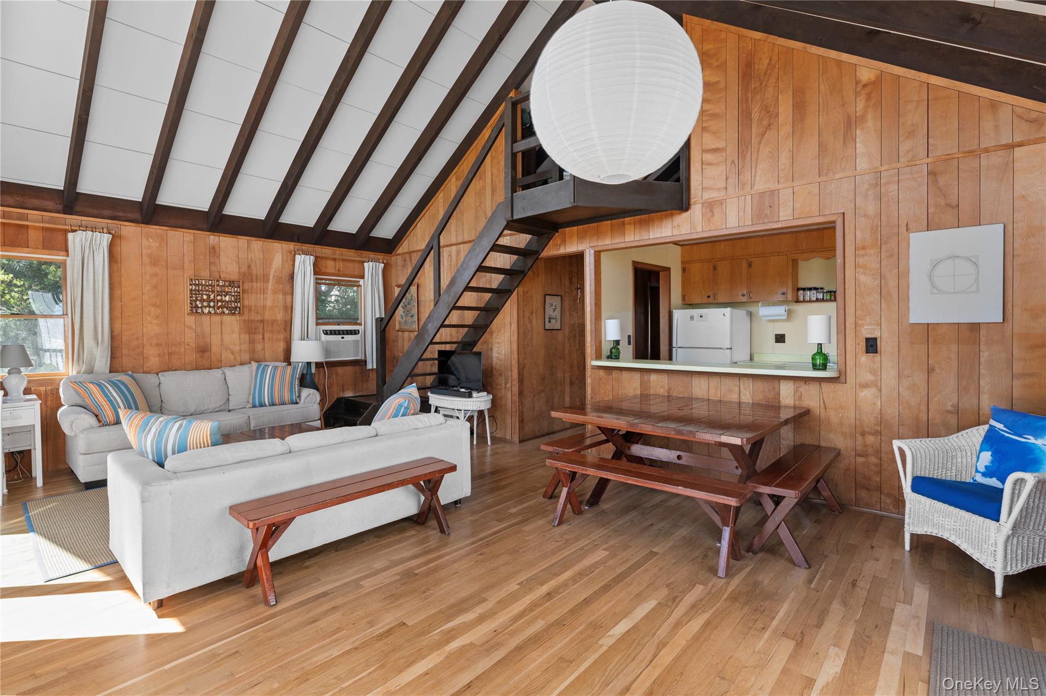 66 Bungalow Walk Property Photo 3