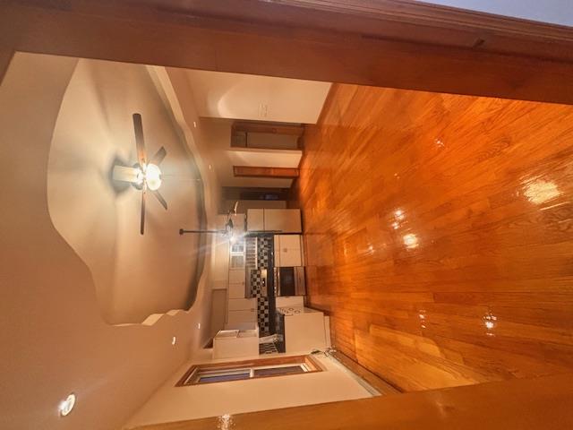 107 Dahill Rd Property Photo 1