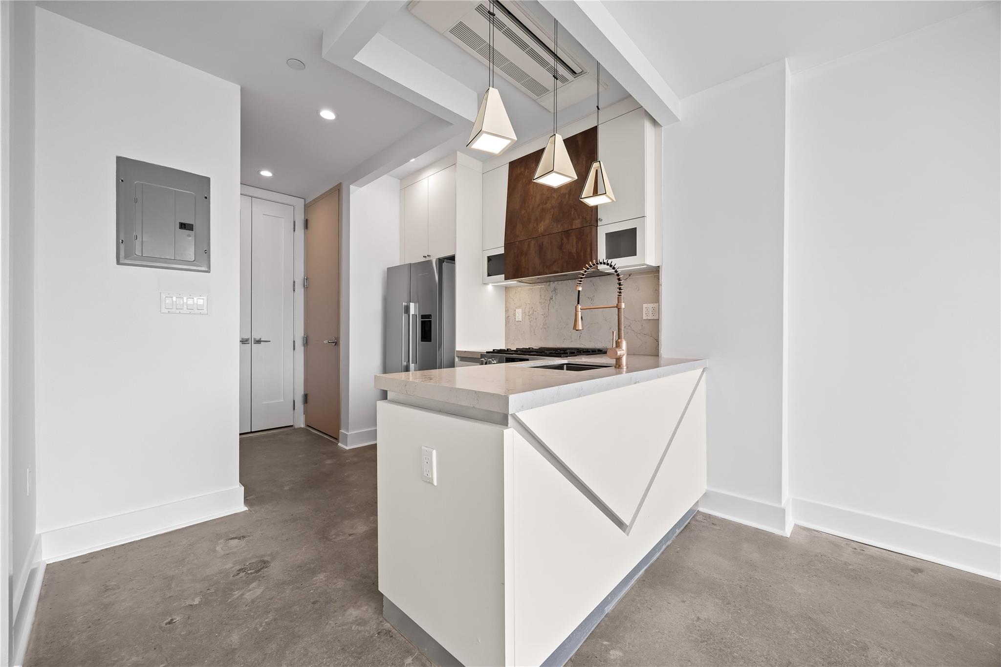 20 Melrose Street 4f Property Photo 1