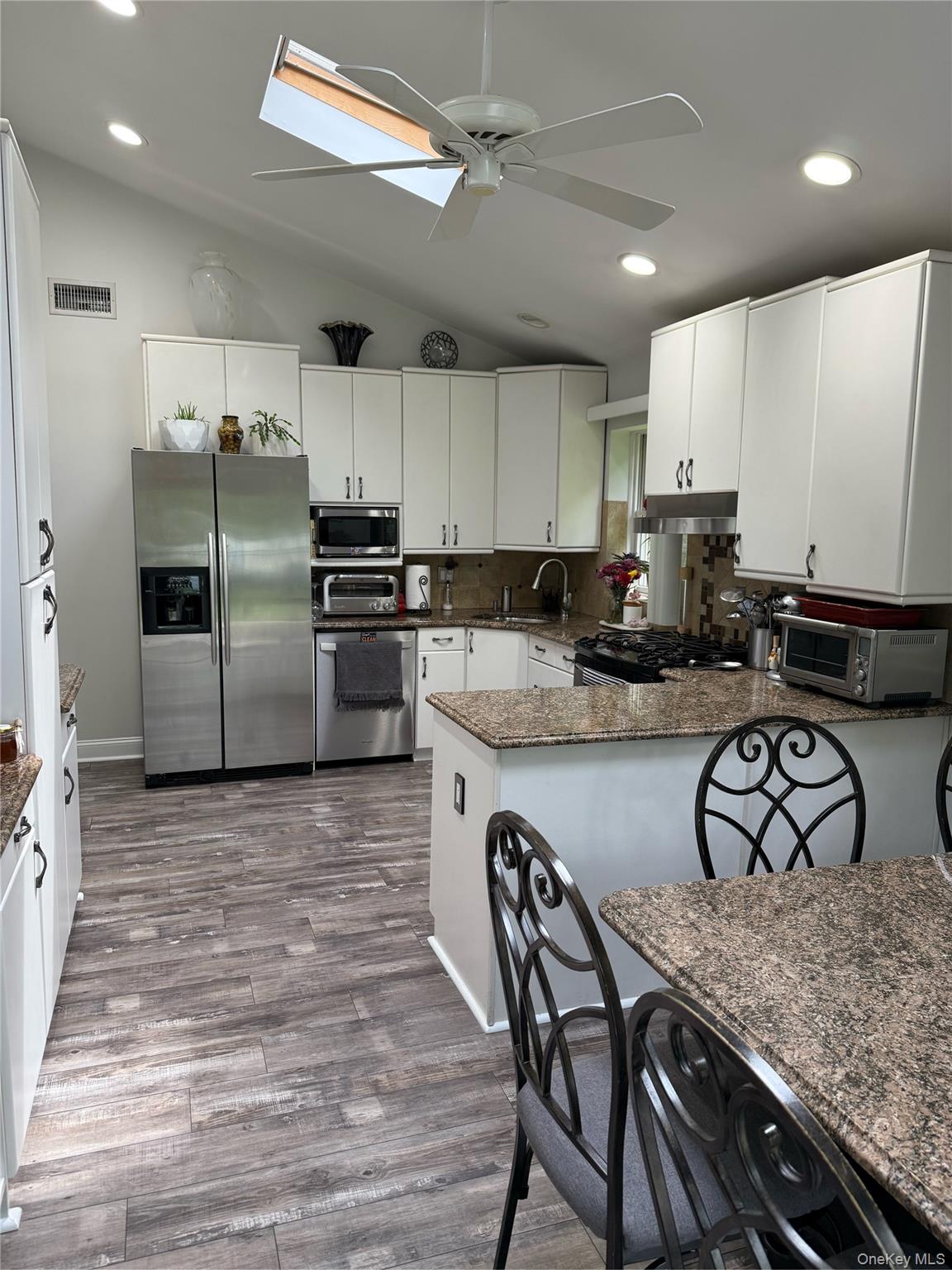 15 Spruce Court Property Photo 3