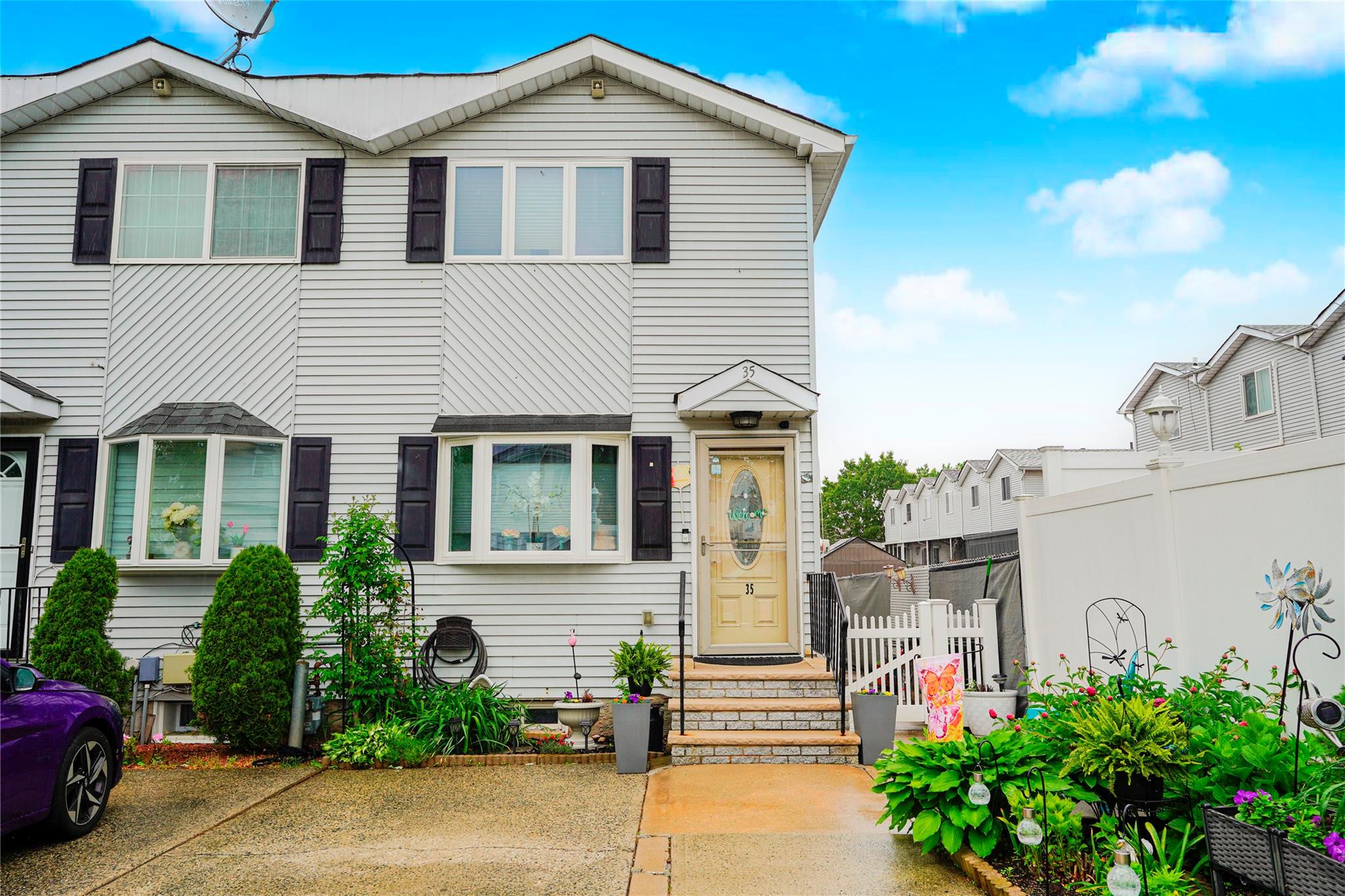 35 Futurity Place Property Photo 1