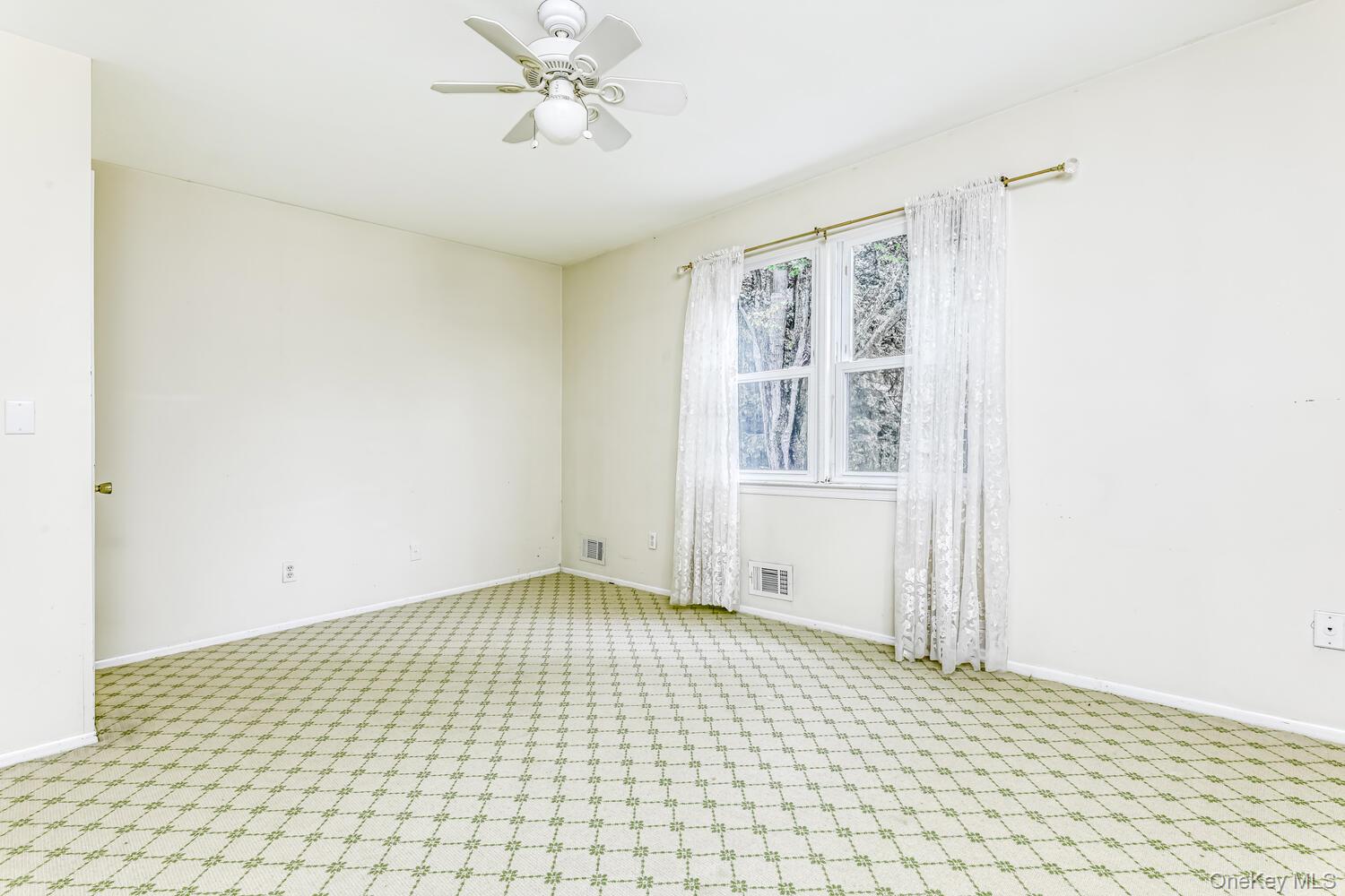 1 Lodi Lane Property Photo 16