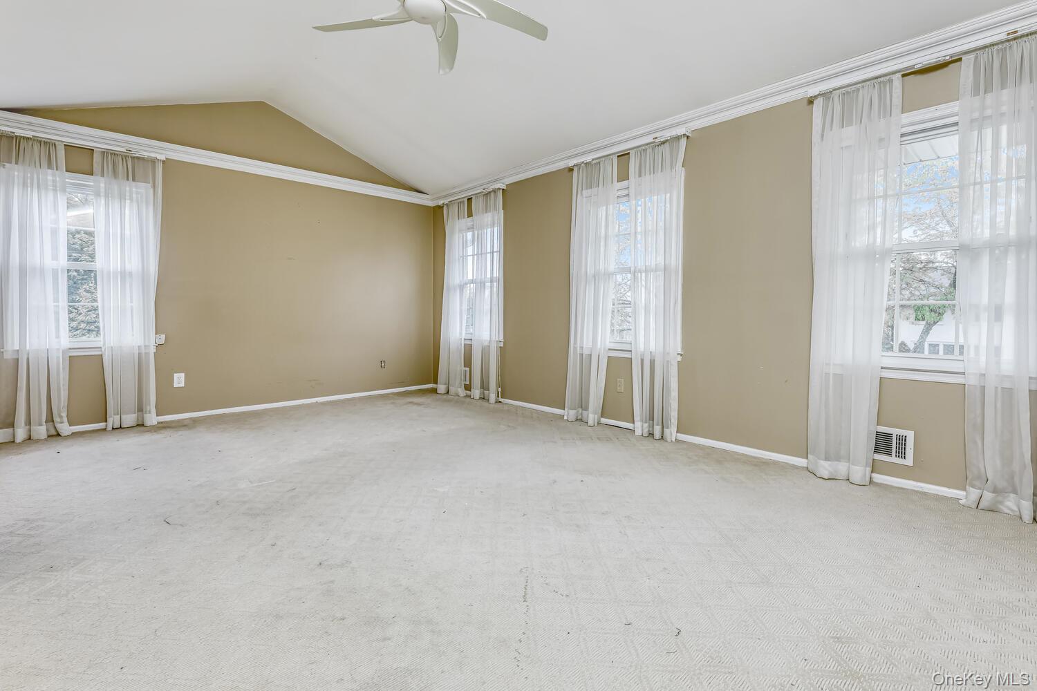 1 Lodi Lane Property Photo 18