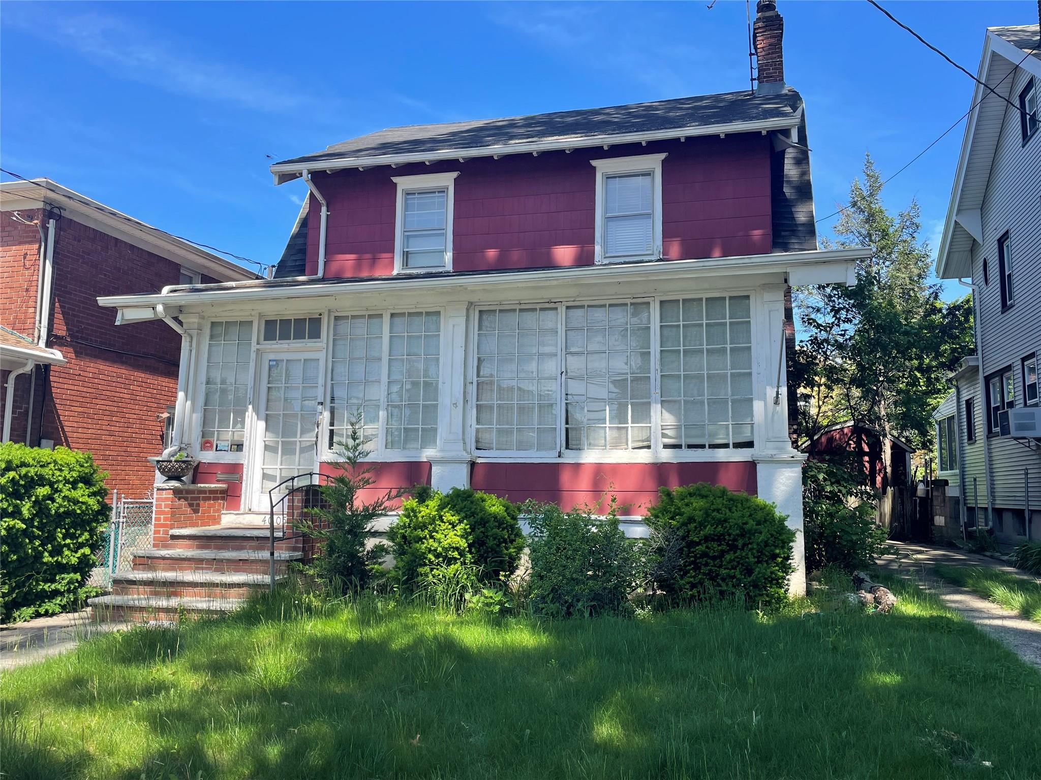 4005 203rd Street Property Photo 1