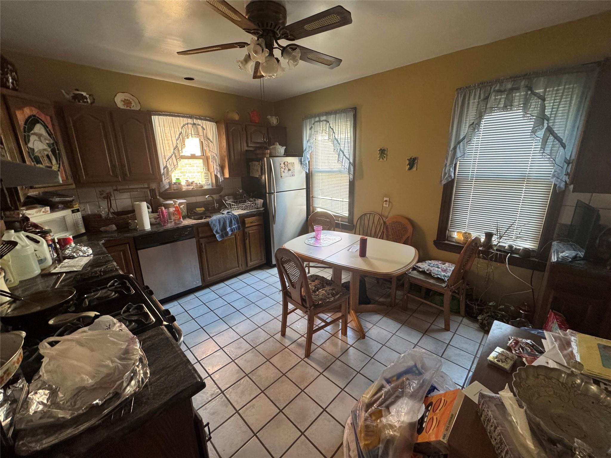 5307 65th Place Property Photo 5