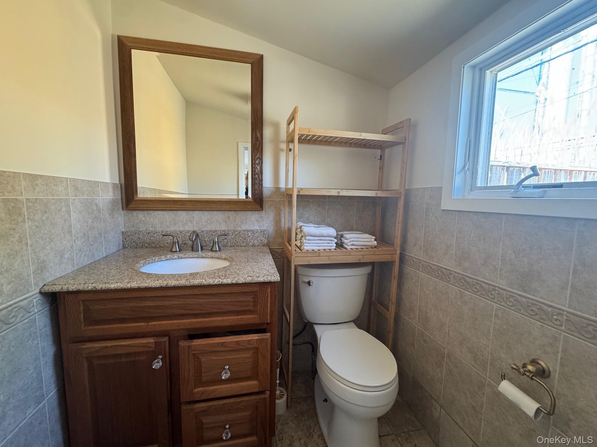 917 Evergreen Walk Property Photo 12