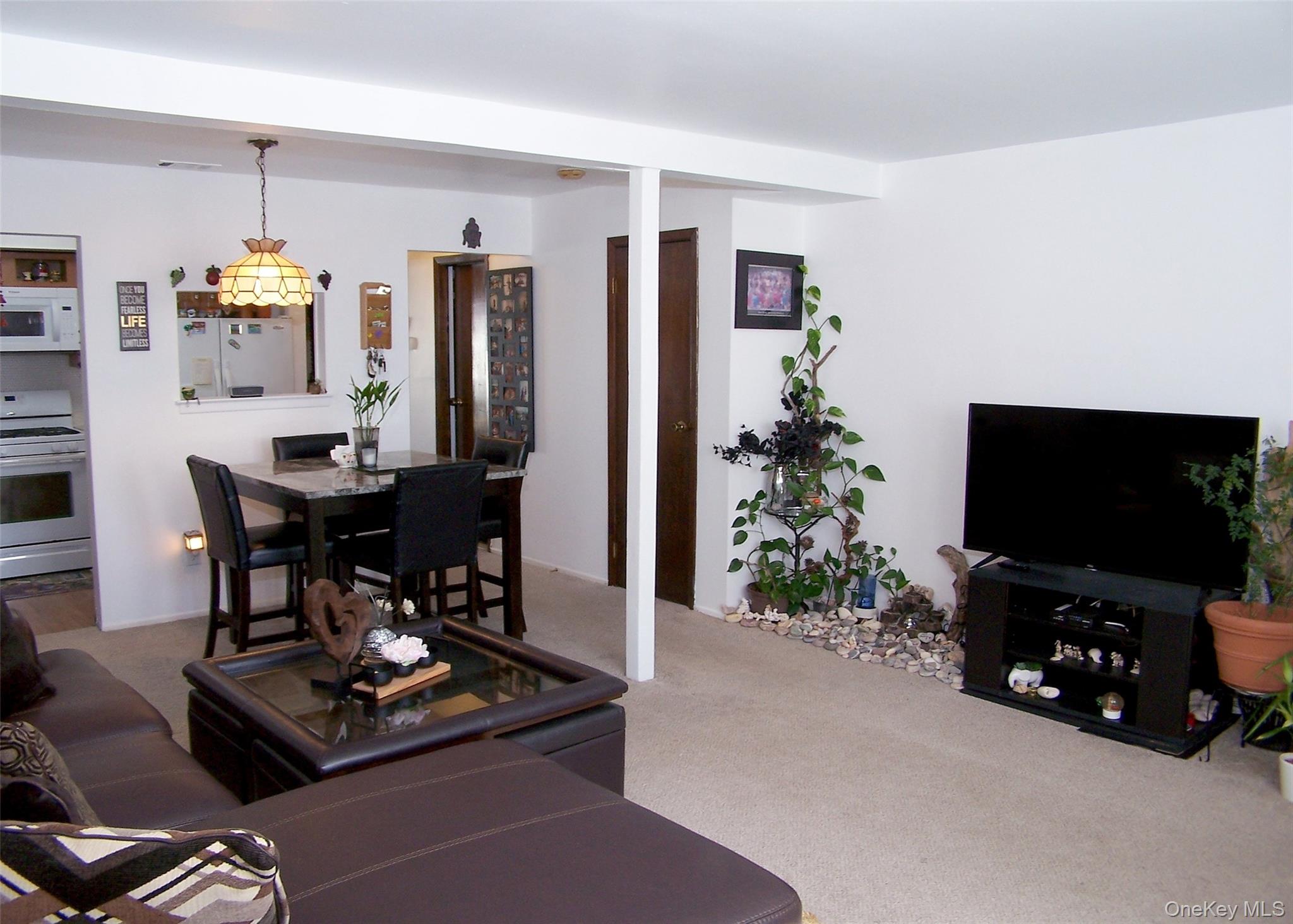 51 Rocky Point Yaphank Rd 5 Property Photo 5