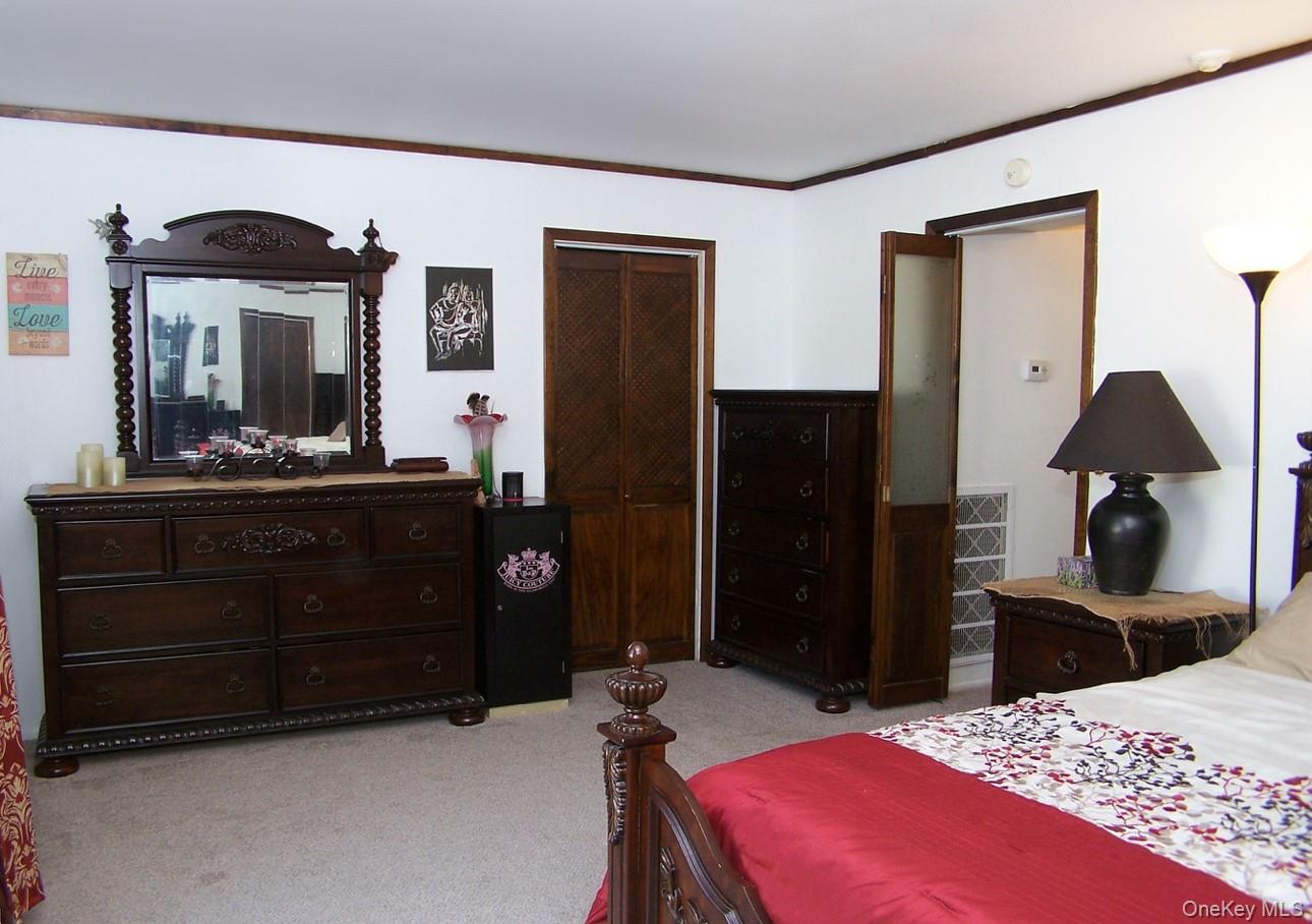 51 Rocky Point Yaphank Rd 5 Property Photo 12