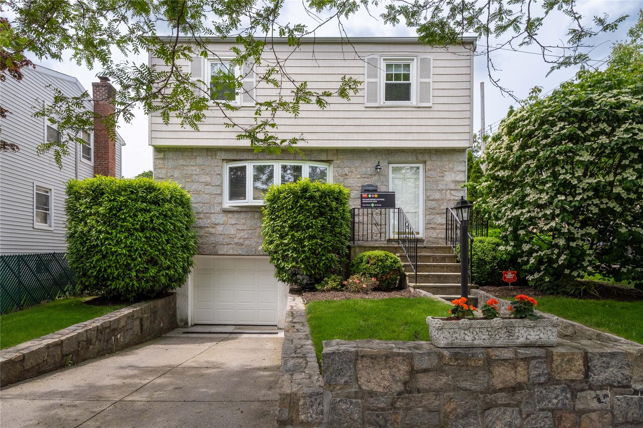 529 Fourth Avenue Property Photo 1