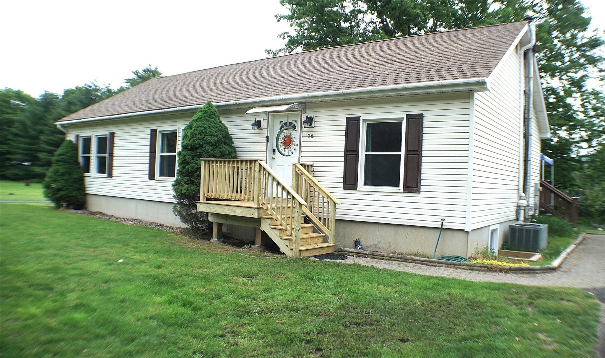 26 Saunders Lane Property Photo 1