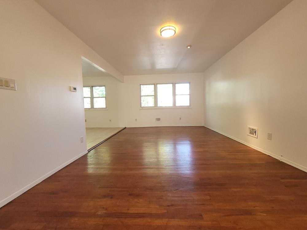 14848 231st Street Property Photo 3