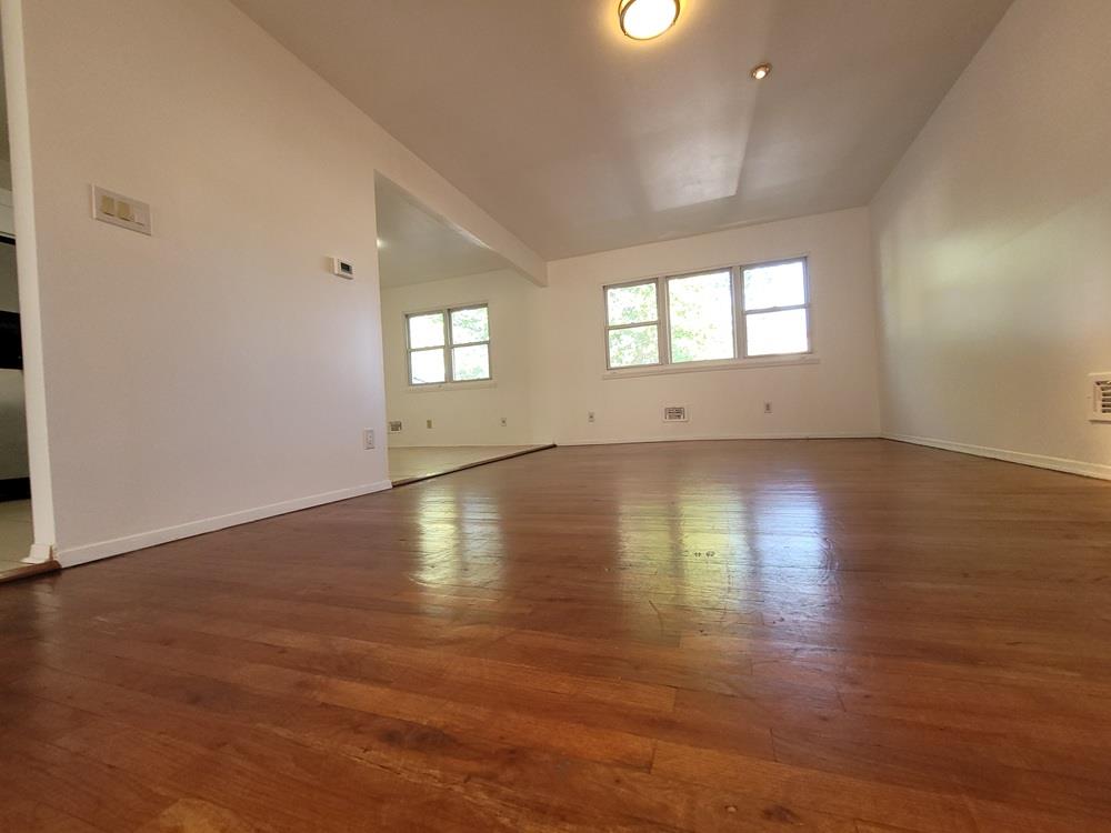 14848 231st Street Property Photo 4