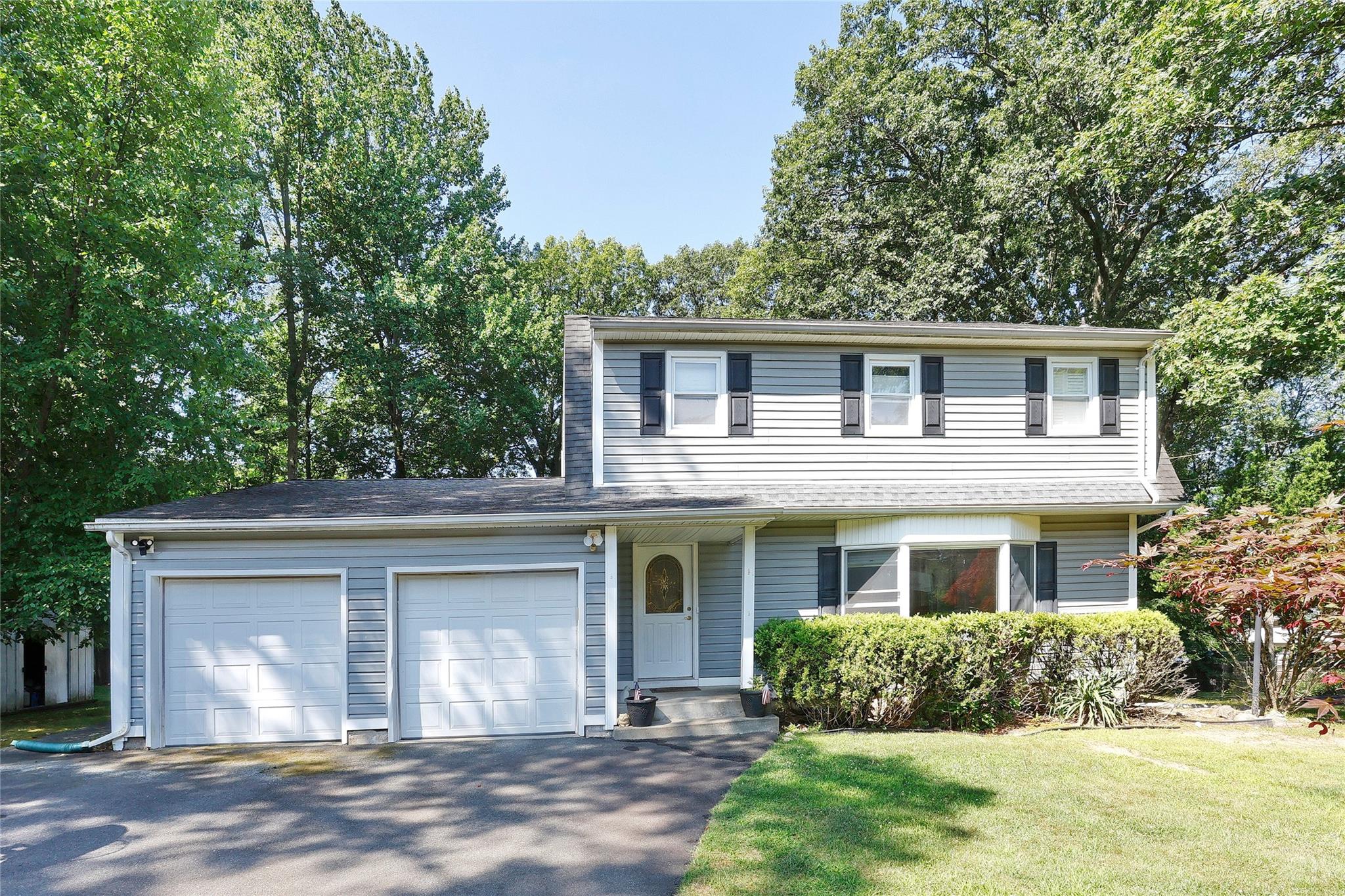 121 Smith Hill Road Property Photo 1