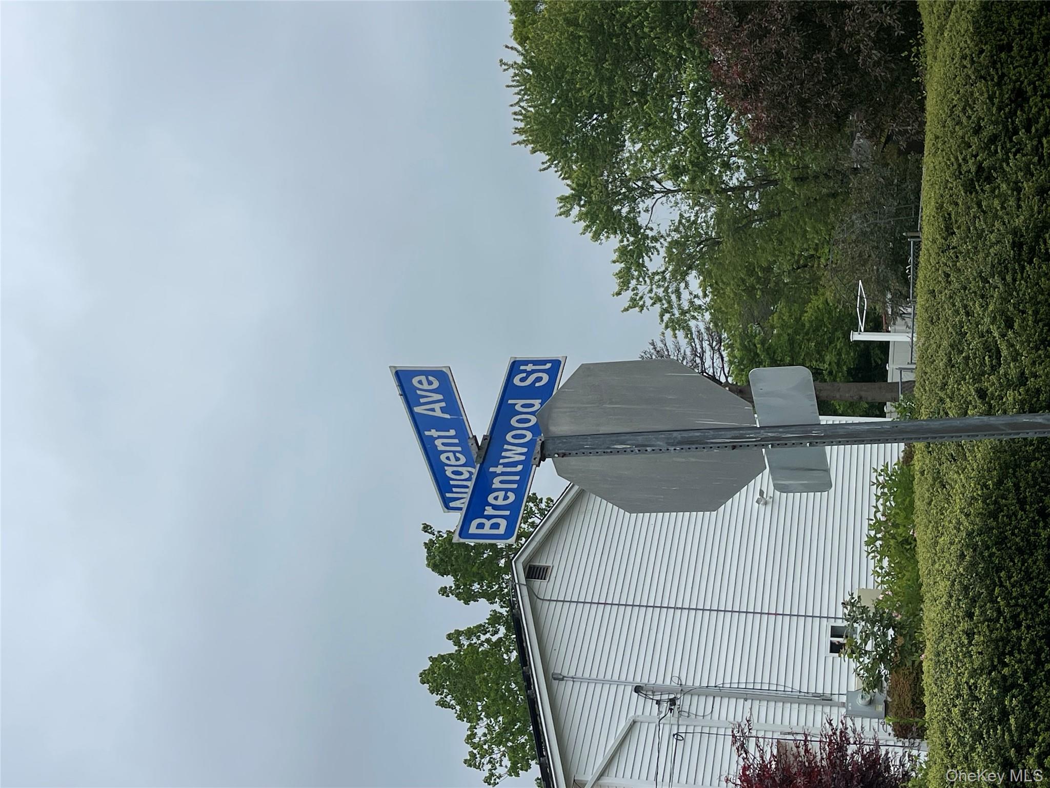 Brentwood Street Property Photo 4