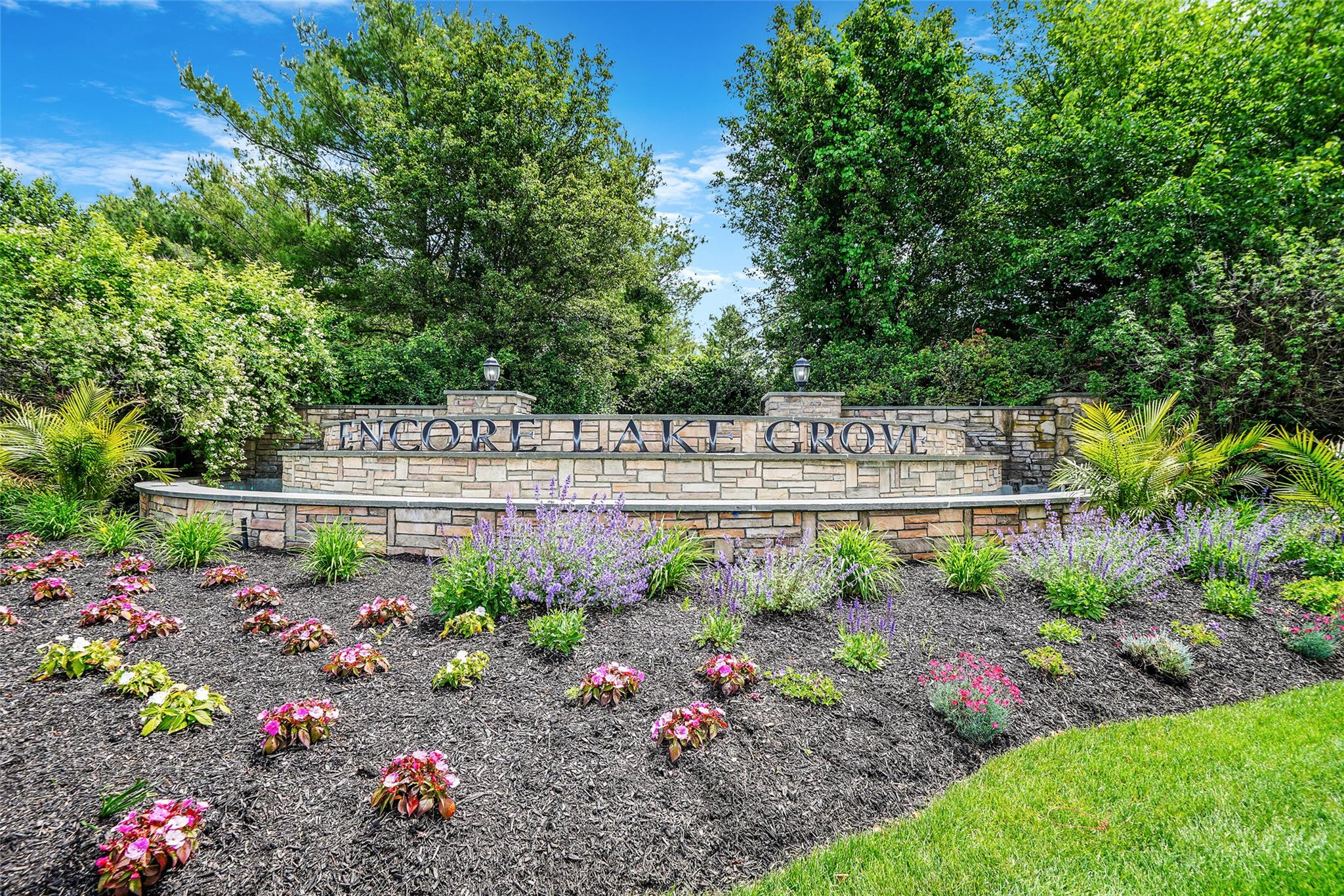 23 Sonata Court Property Photo 1