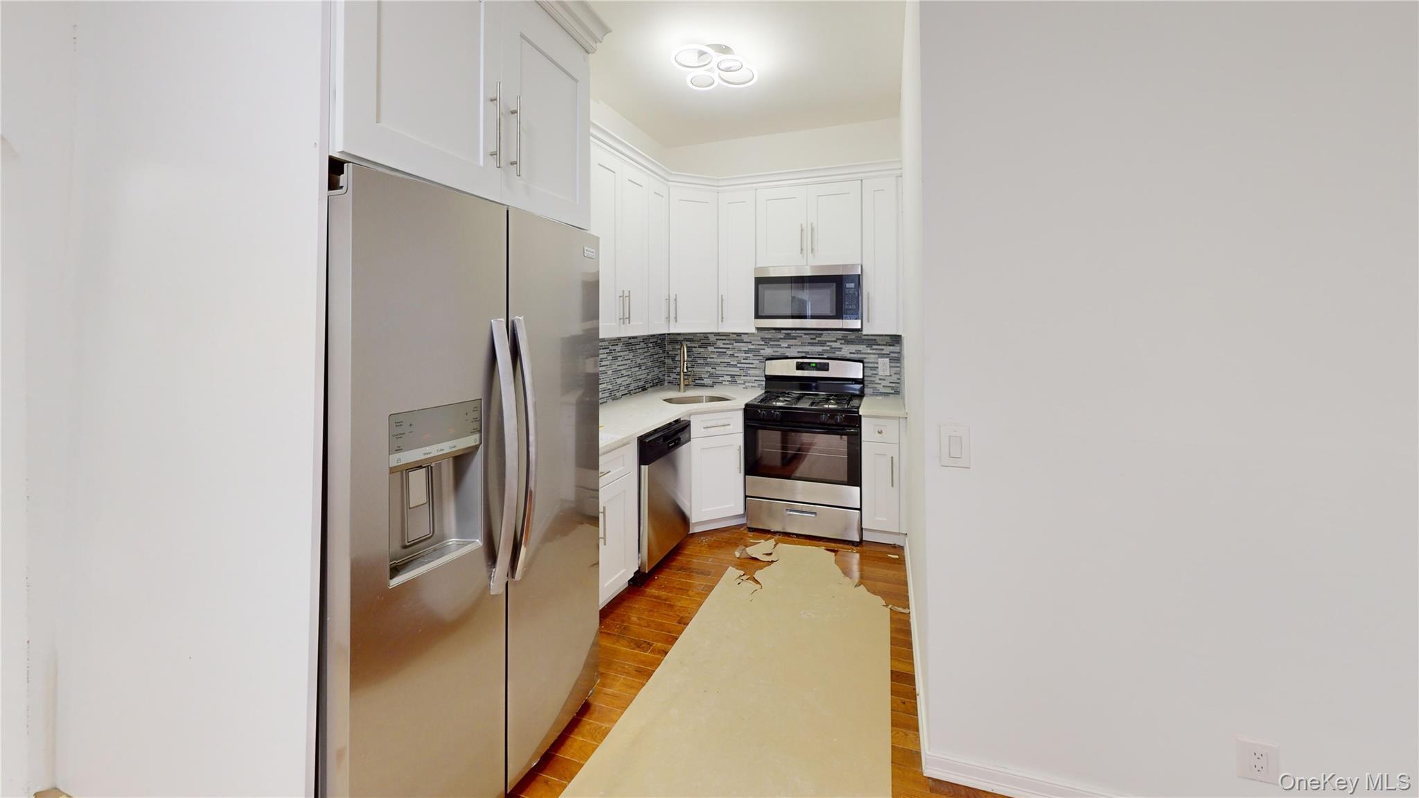 234 S 3rd Avenue Property Photo 6