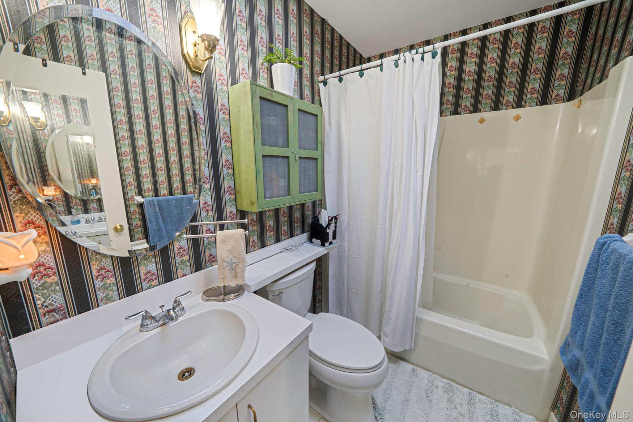 28 Huntting Road Property Photo 9