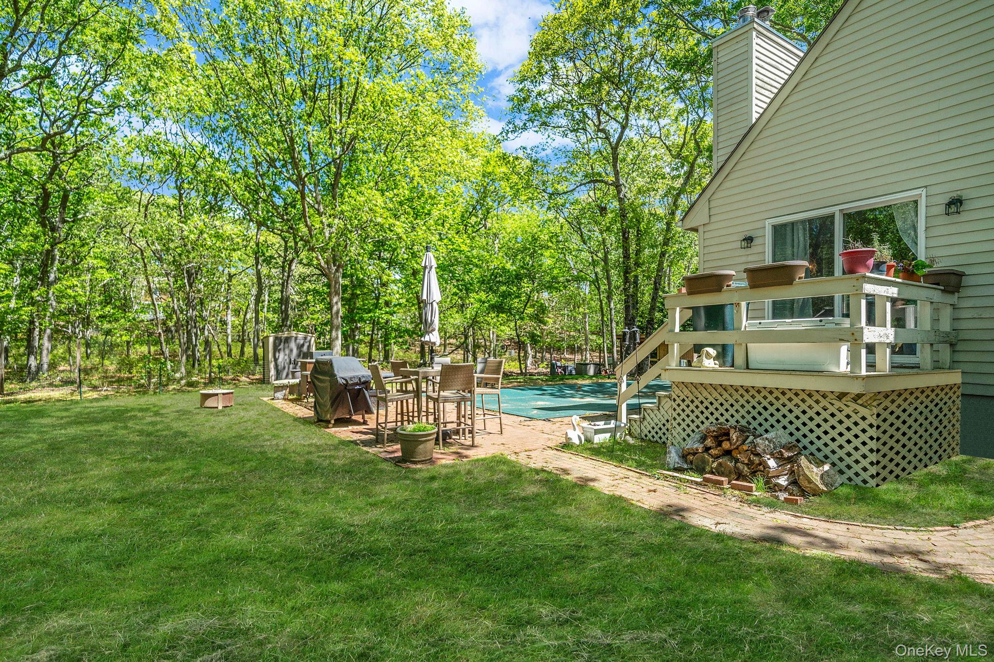 28 Huntting Road Property Photo 12