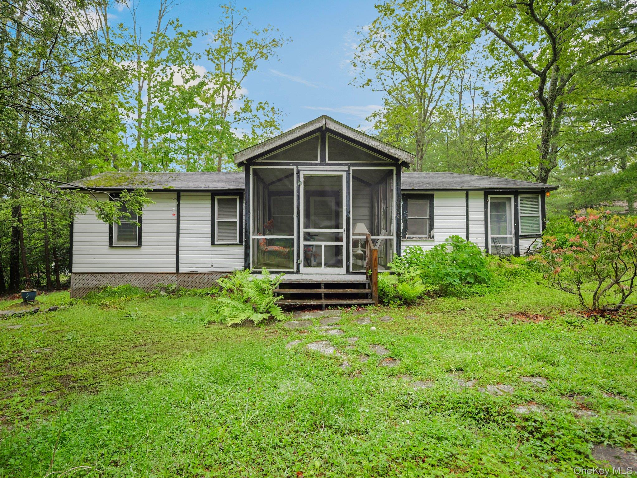 13 Sycamore Trail Property Photo 3