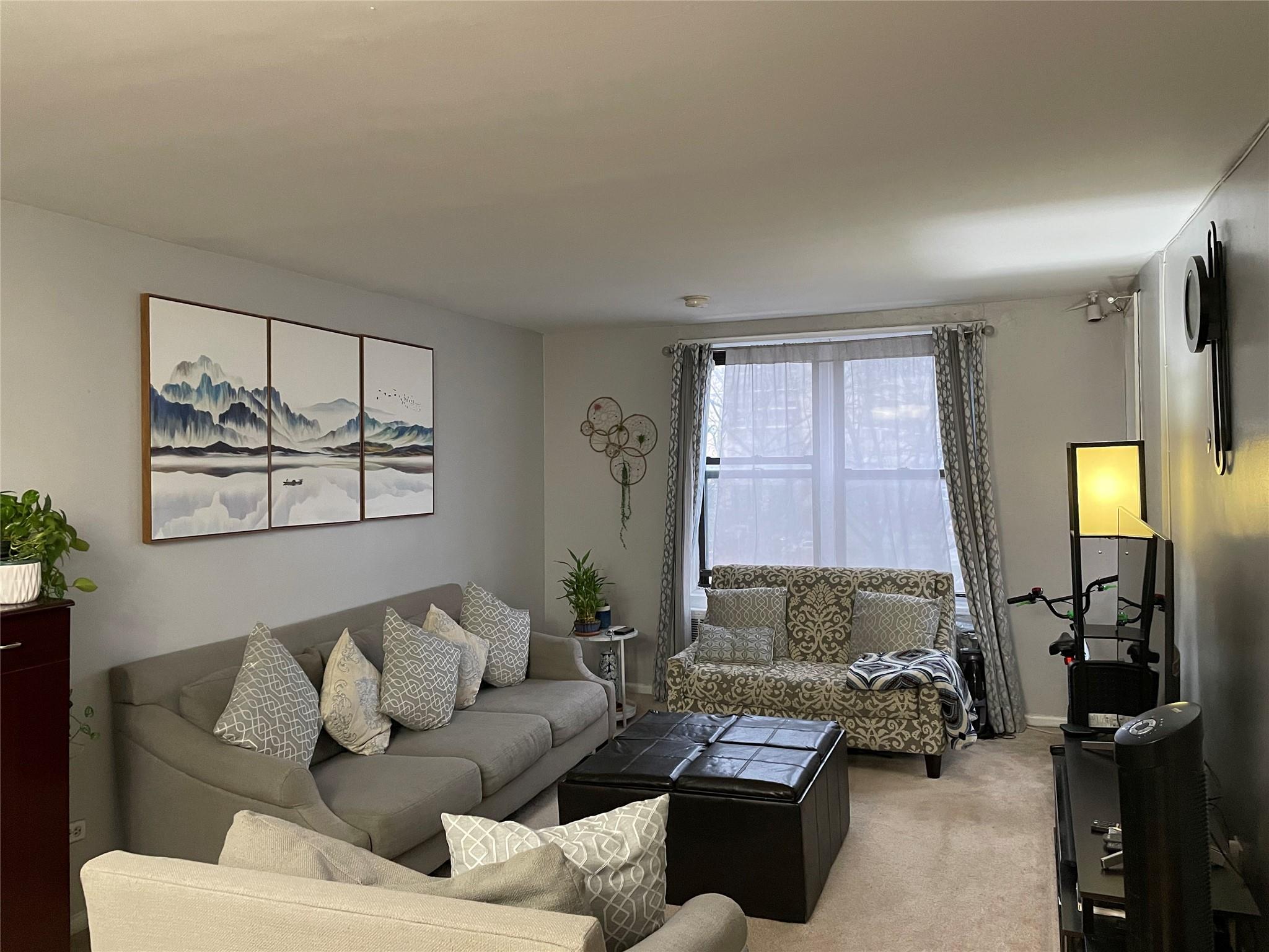 87-70 173rd Street 5E Property Photo 1
