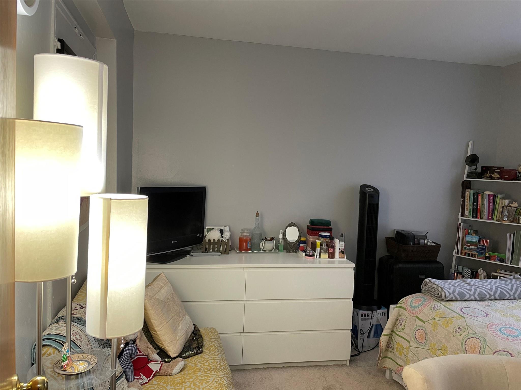 87-70 173rd Street 5e Property Photo 3
